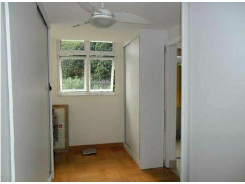 Imagem 33 do Leilão de Casa - Parque Tupinambás - Niterói/RJ