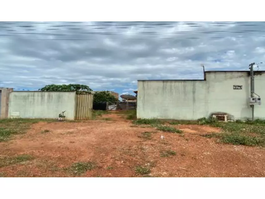 Leilão de Casa Imóvel em Nova Crixás/GO - Lance Inicial R$ 88.000 - Extrajudicial