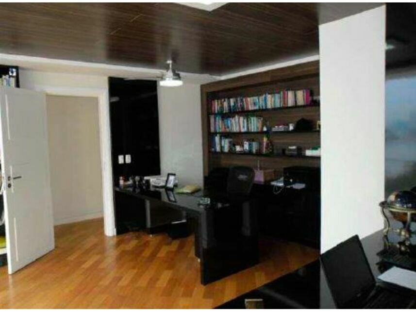 Imagem 19 do Leilão de Casa - Parque Tupinambás - Niterói/RJ