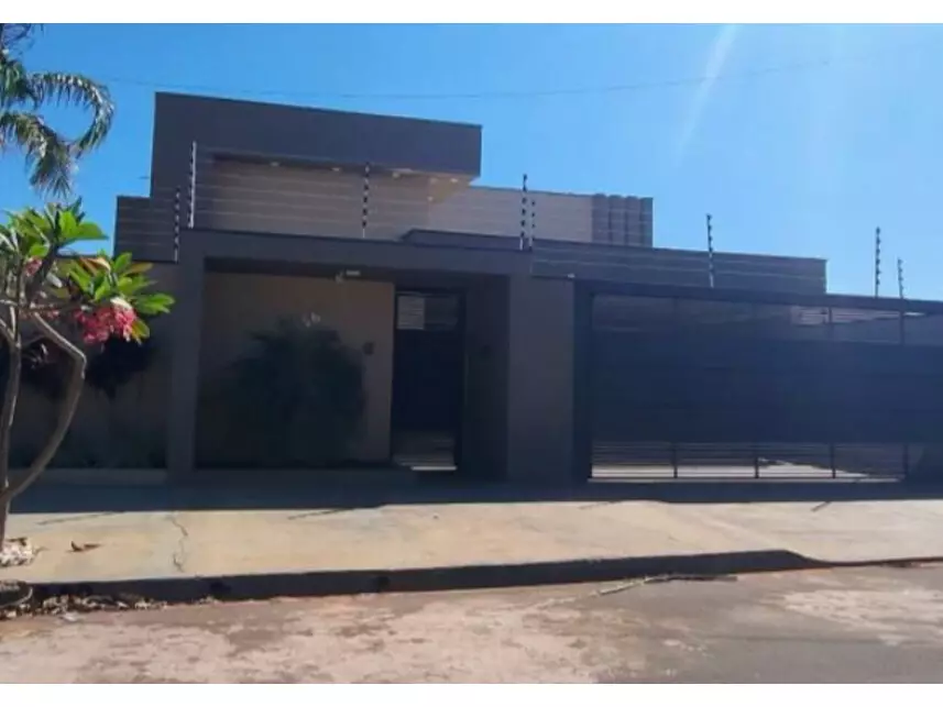 Leilão de Casa Imóvel em Olímpia/SP - Lance Inicial R$ 743.000 - Extrajudicial