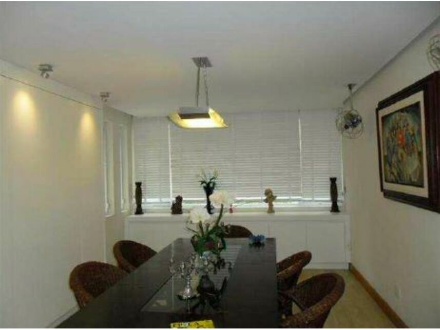 Imagem 21 do Leilão de Casa - Parque Tupinambás - Niterói/RJ