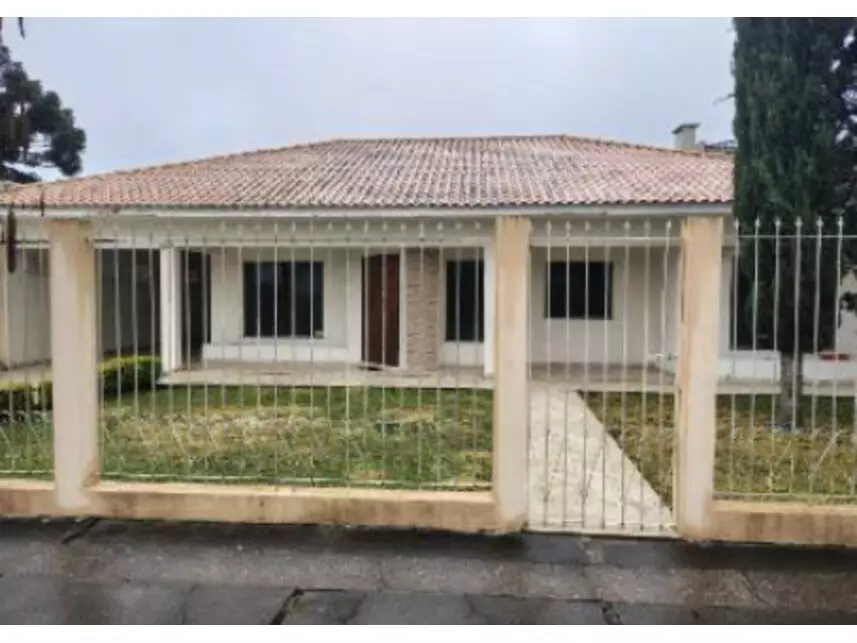 Leilão de Casa Imóvel em Castro/PR - Lance Inicial R$ 610.000 - Extrajudicial