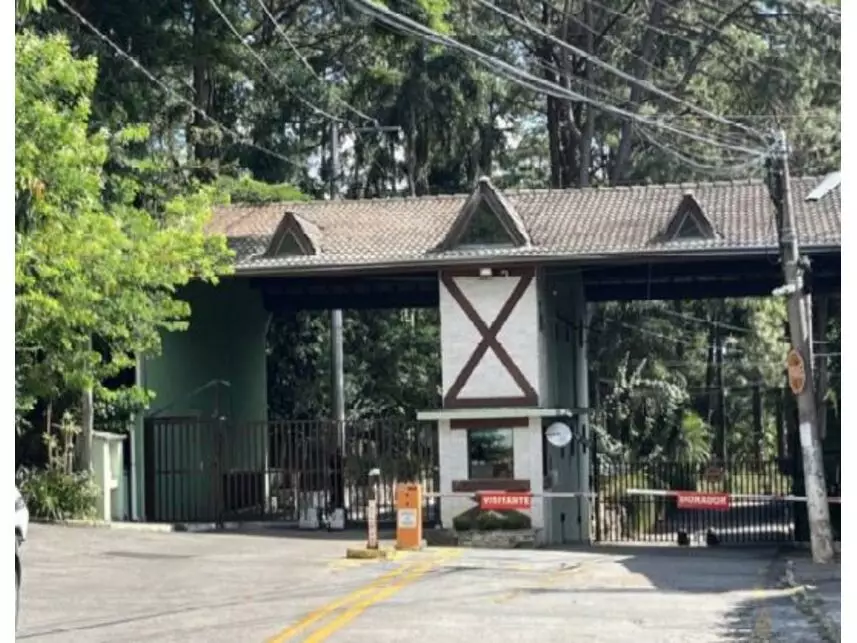Leilão de Casa Imóvel em Cotia/SP - Lance Inicial R$ 1.350.720 - Judicial