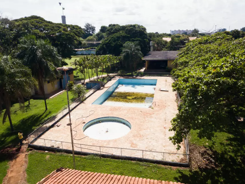 Leilão de Bem Imóvel em Ourinhos/SP - Lance Inicial R$ 6.431.500 - Extrajudicial