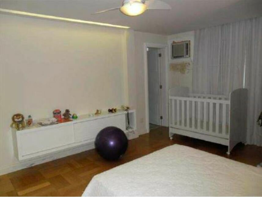 Imagem 9 do Leilão de Casa - Parque Tupinambás - Niterói/RJ