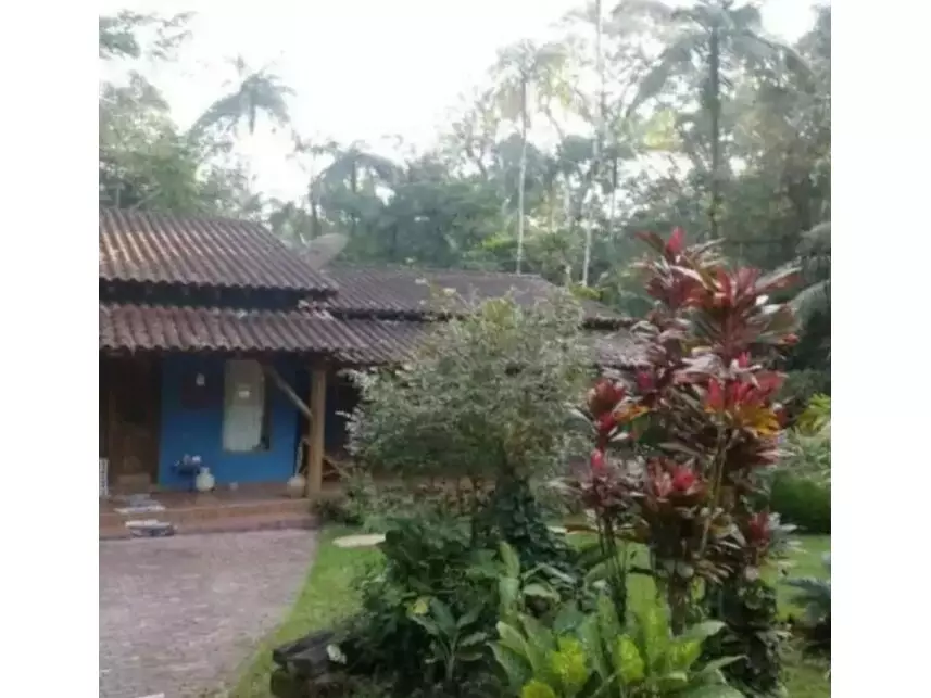 Leilão de Casa Imóvel em São Sebastião/SP - Lance Inicial R$ 805.735 - Judicial