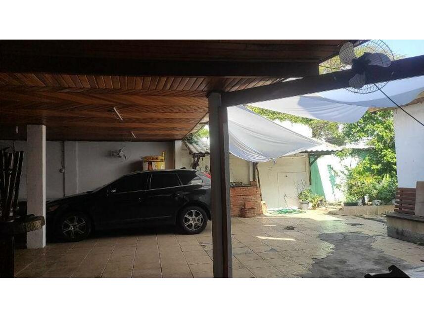 Imagem 3 do Leilão de Residencial / Comercial - Caonze - Nova Iguaçu/RJ