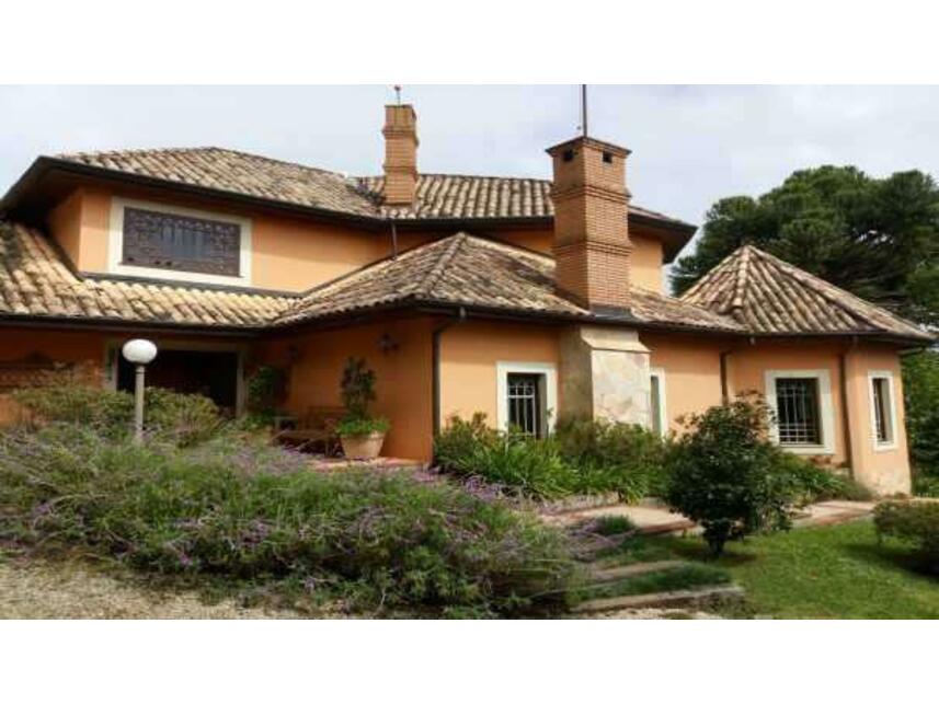 Imagem 1 do Leilão de Casa - Vila Matilde - Campos do Jordão/SP