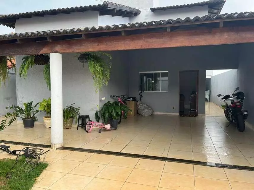 Casa 300m² em Jardim Vitoria, Coromandel/MG