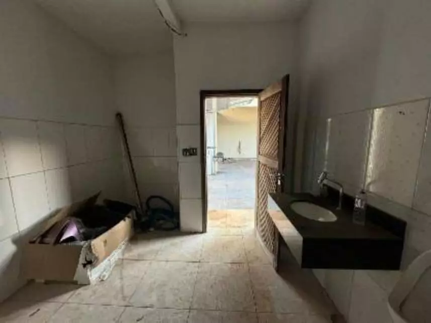 Casa 325m² em Jardim das Palmeiras, Lucas do Rio Verde/MT