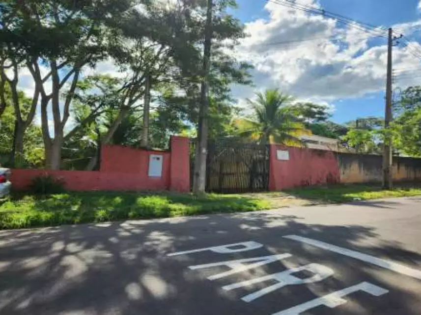 Comercial 12m² em Vila Adorinda, Santo Anastácio/SP