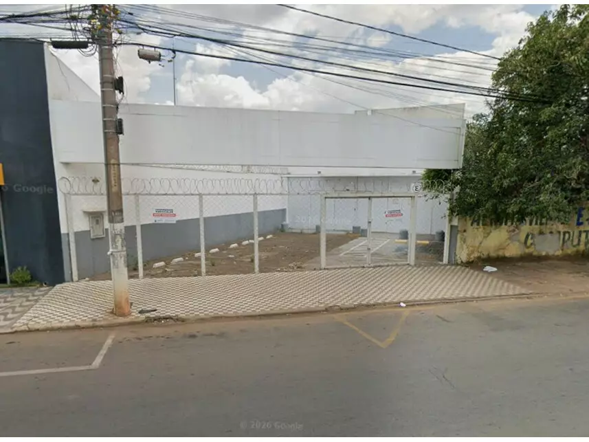 Comercial 416m² em Viviam Parque, Anápolis/GO