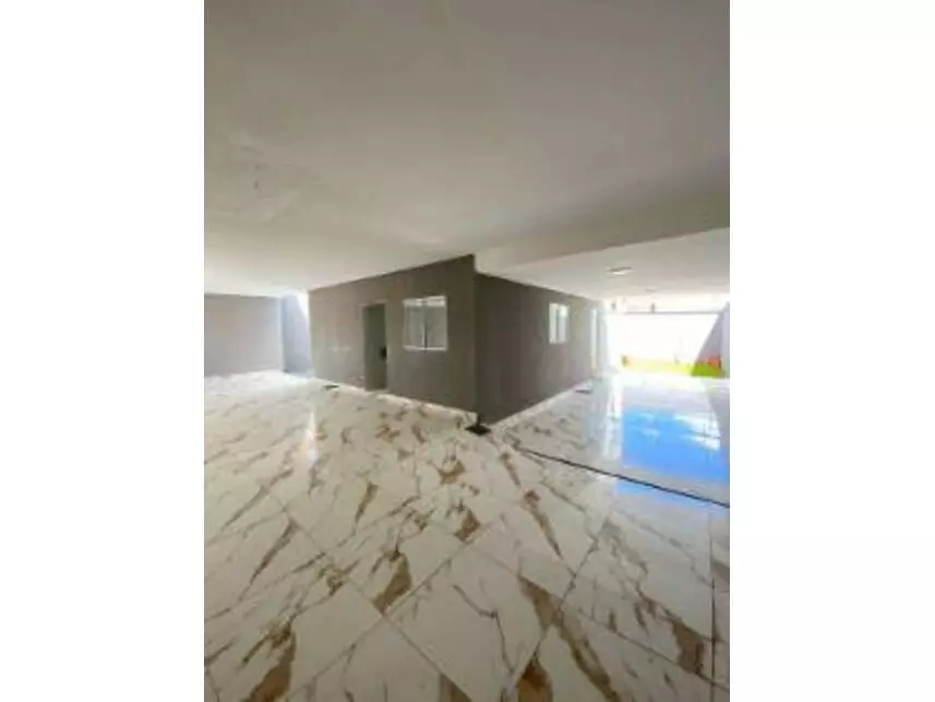 Casa 266m² em Trindade/GO
