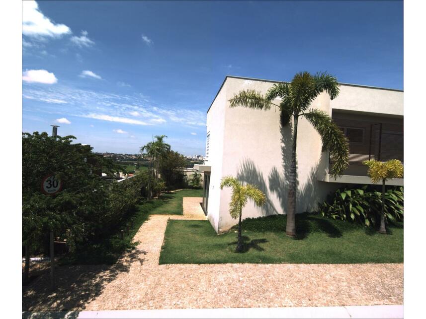 Imagem 3 do Leilão de Casa - Loteamento Mont Blanc Residence - Campinas/SP