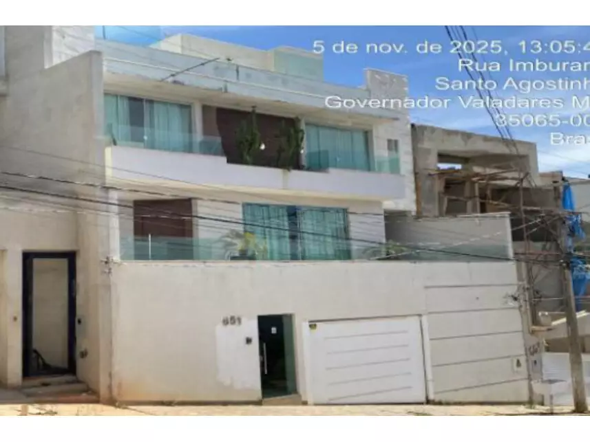 Casa 325m² em Santo Agostinho, Governador Valadares/MG