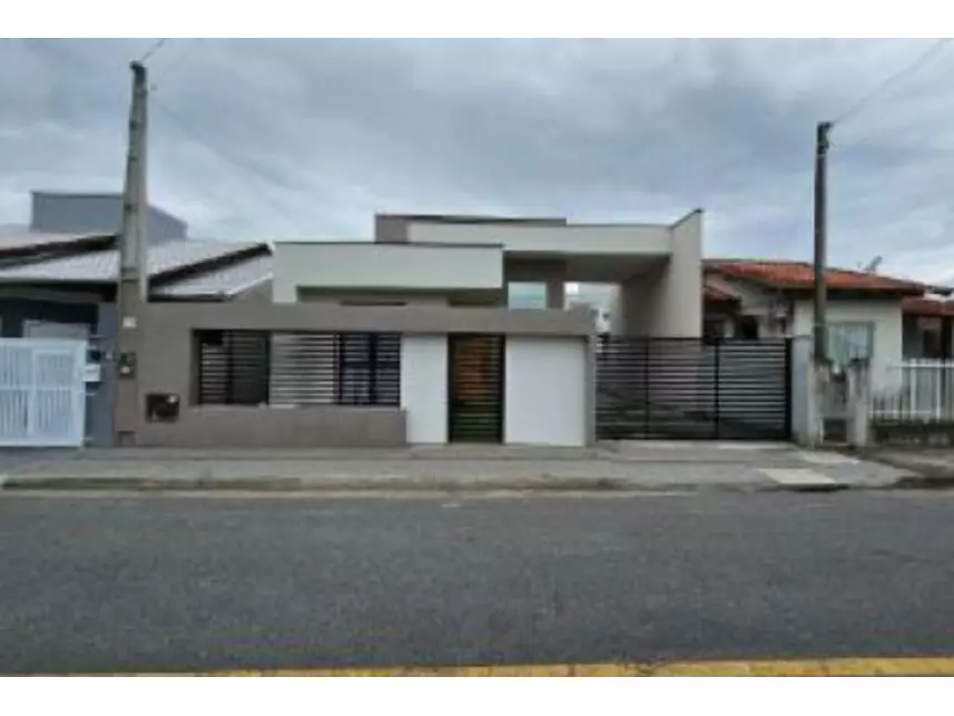 Casa 360m² em Warnow, Indaial/SC