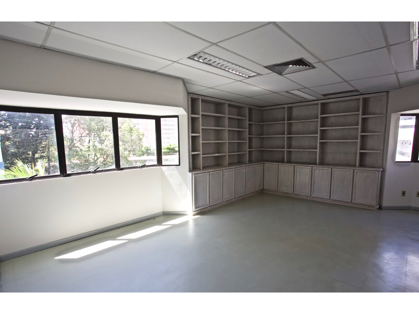 Imagem 31 do Leilão de Sala Comercial - Pituba - Salvador/BA