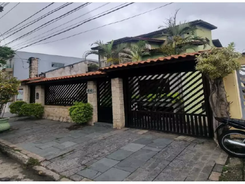 Casa 300m² em 2o Subdistrito, Santo André/SP