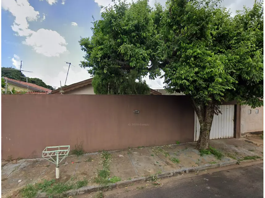 Casa 300m² em Parque Industrial, Araçatuba/SP