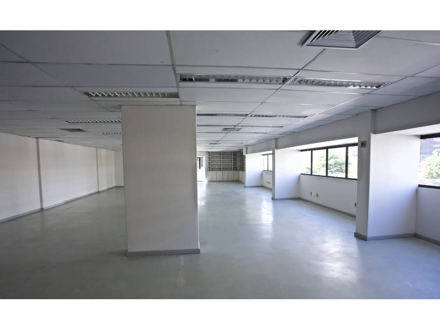 Imagem 32 do Leilão de Sala Comercial - Pituba - Salvador/BA