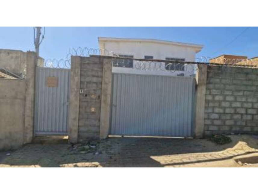 Apartamento à venda em leilão