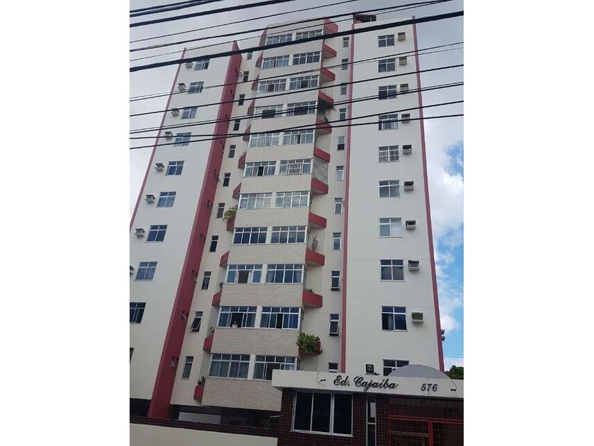Apartamento à venda em leilão
