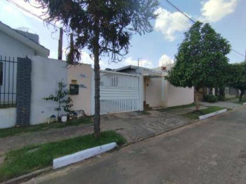 Casa à venda em leilão