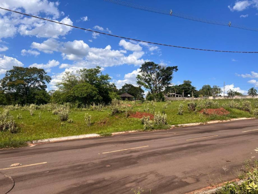 Foto de Terreno na Rua Rio De Janeiro, 306 - Leilão em Pérola/PR