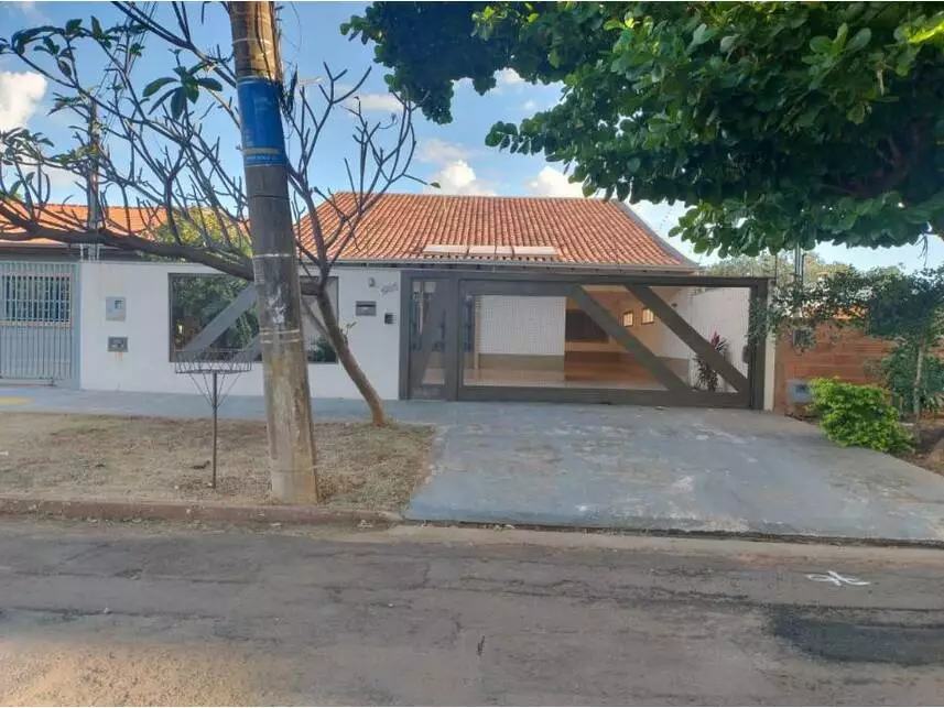 Casa, Panamá em Campo Grande, MS