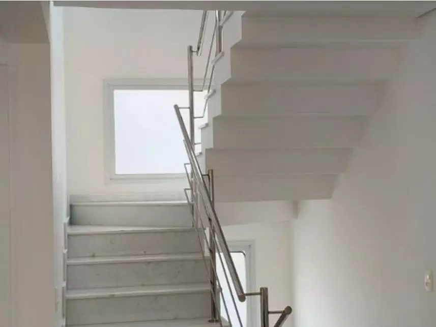 Casa em leilão em SAO SEBASTIAO/SP a partir de R$ 5.722.648 | Lance Rápido