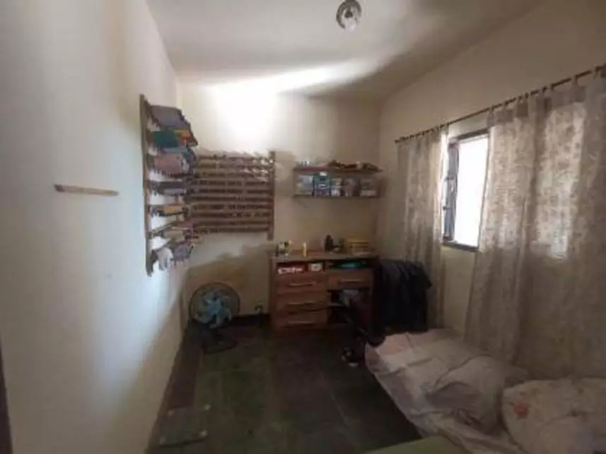 Casa, Praia do Imperador em Magé, RJ