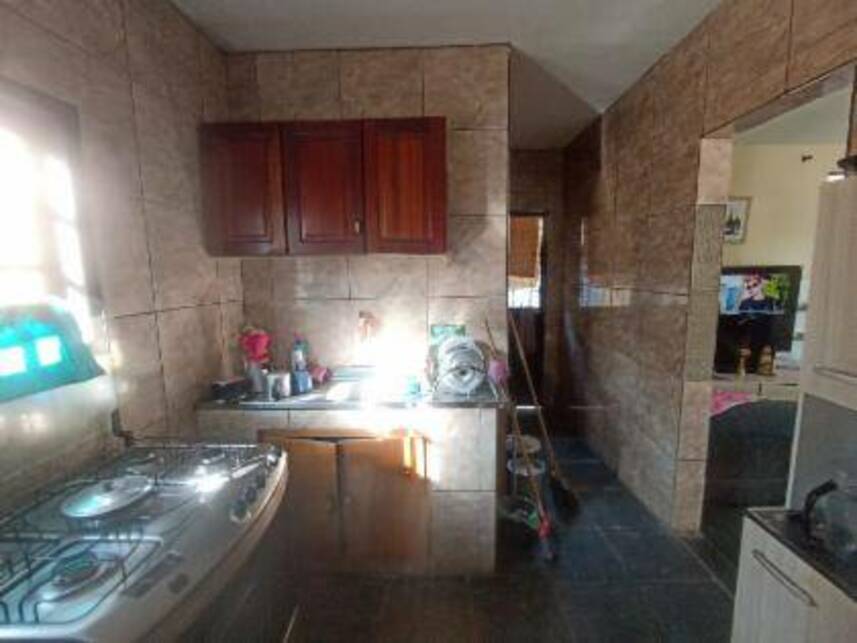 Imagem 7 do Leilão de Casa - Praia do Imperador - Magé/RJ