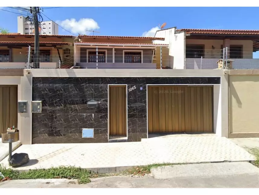 Casa em leilão em Fortaleza/CE a partir de R$ 449.401 | Lance Rápido