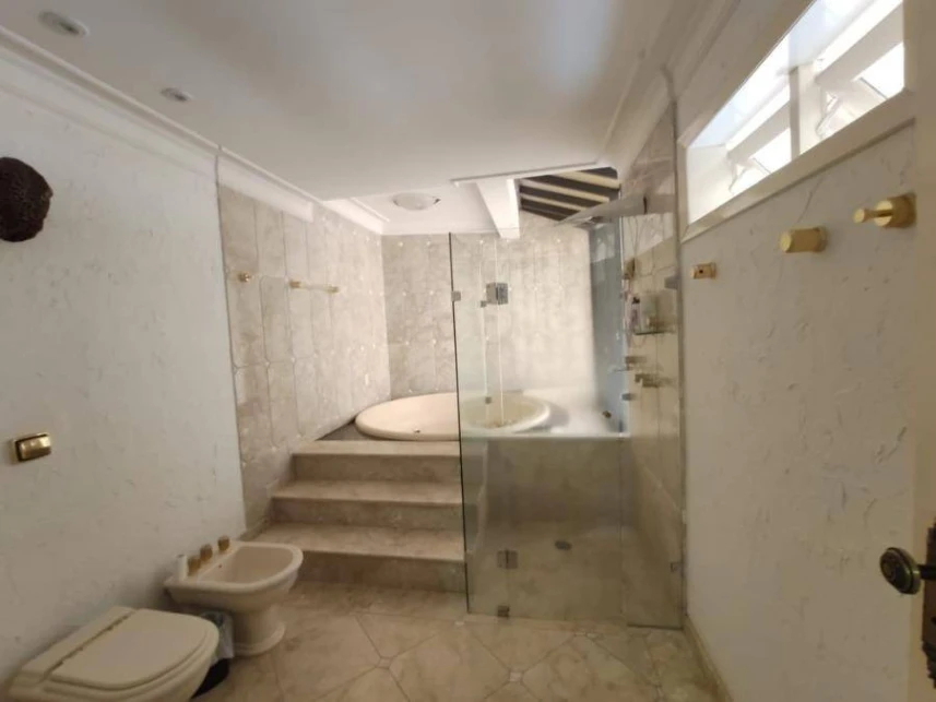 Avenida Carlos Gomes, 171, Jardim Petrópolis, Londrina, PR, 86015400