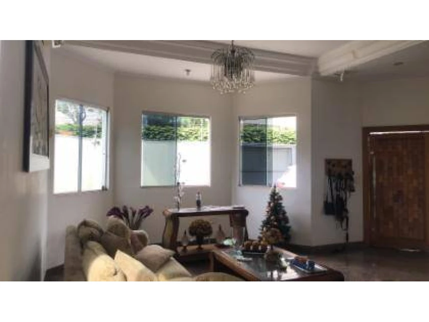 Rua Sofia Melke, 229, Itanhanga Park, Campo Grande, MS, 79003109