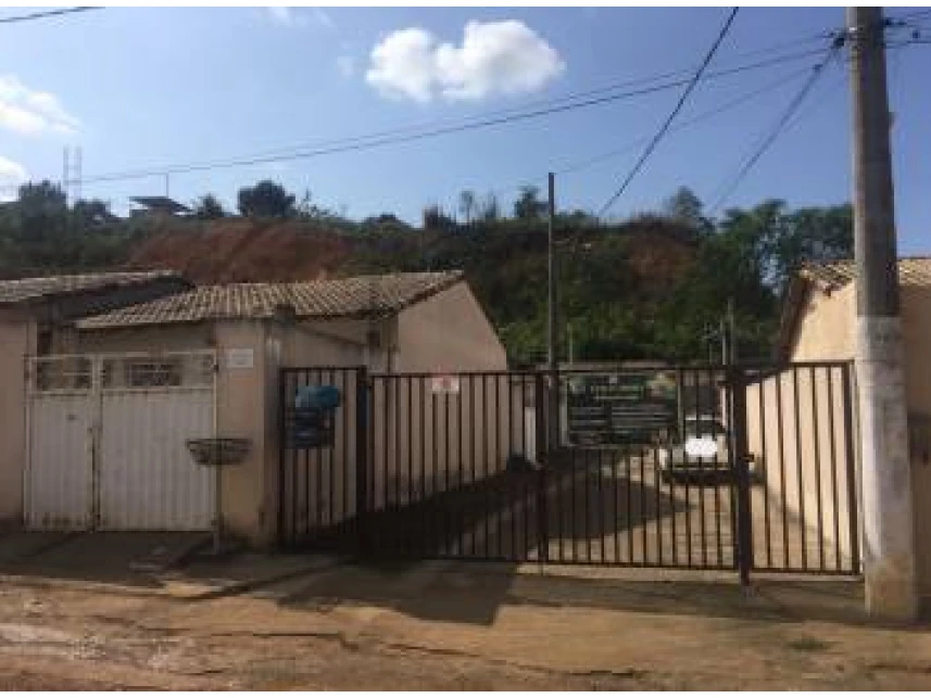 Rua Capitão Alencar Batista de Carvalho, 127, Casa 07, São Vicente, Belford Roxo, RJ, 26178-583