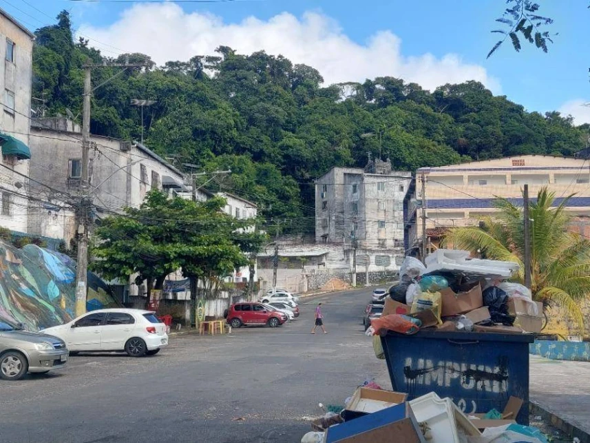 Rua Professor Milton Santos, 281, Apto 03 - Bloco 09, Vale Dos Lagos, Canabrava, Salvador, BA, 41250441