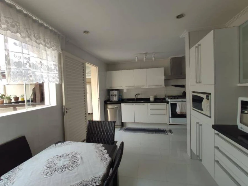 Avenida Carlos Gomes, 171, Jardim Petrópolis, Londrina, PR, 86015400