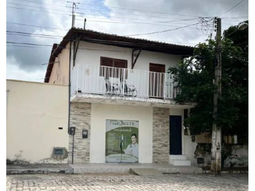 Casa em leilão em Lucrecia