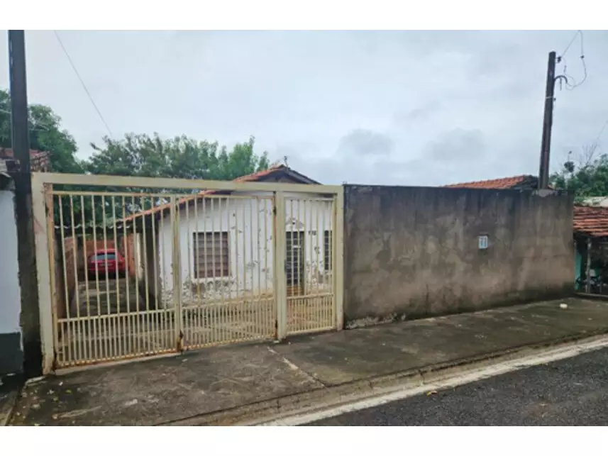 Leilão de Casa - Conjunto Habitacional Nossa Senhora Aparecida - Guaimbê/SP cod: 233893