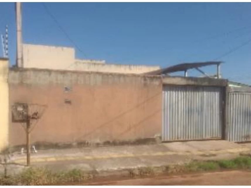 Casa em leilão em Confresa/MT a partir de R$ 240.086 | Lance Rápido