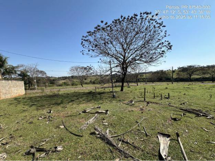 Terreno à venda em leilão