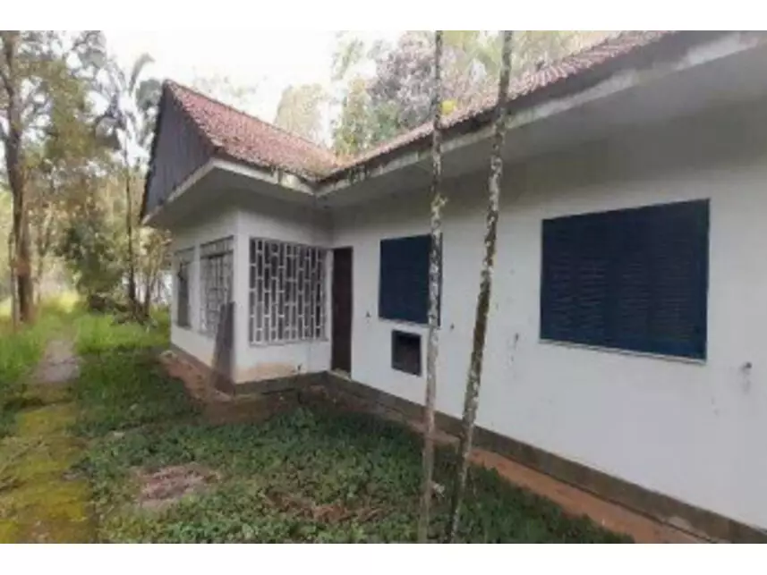 Terreno em leilão em Barra Do Pirai/RJ a partir de R$ 38.274.297 | Lance Rápido