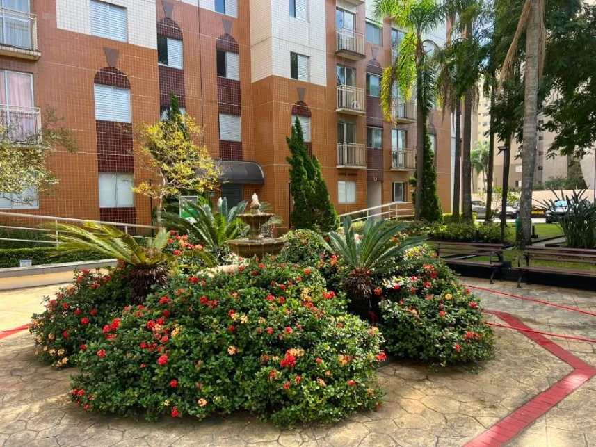 Apartamento com 2 quartos e 45 m²