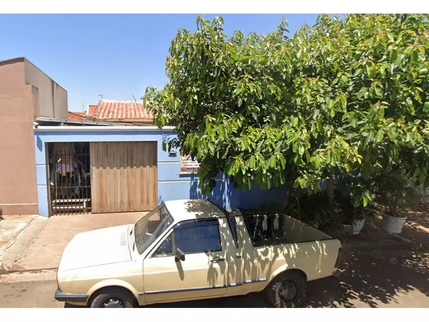 Casa em leilão em Ourinhos/SP a partir de R$ 83.577 (Ref. 220B95) | Lance Rápido