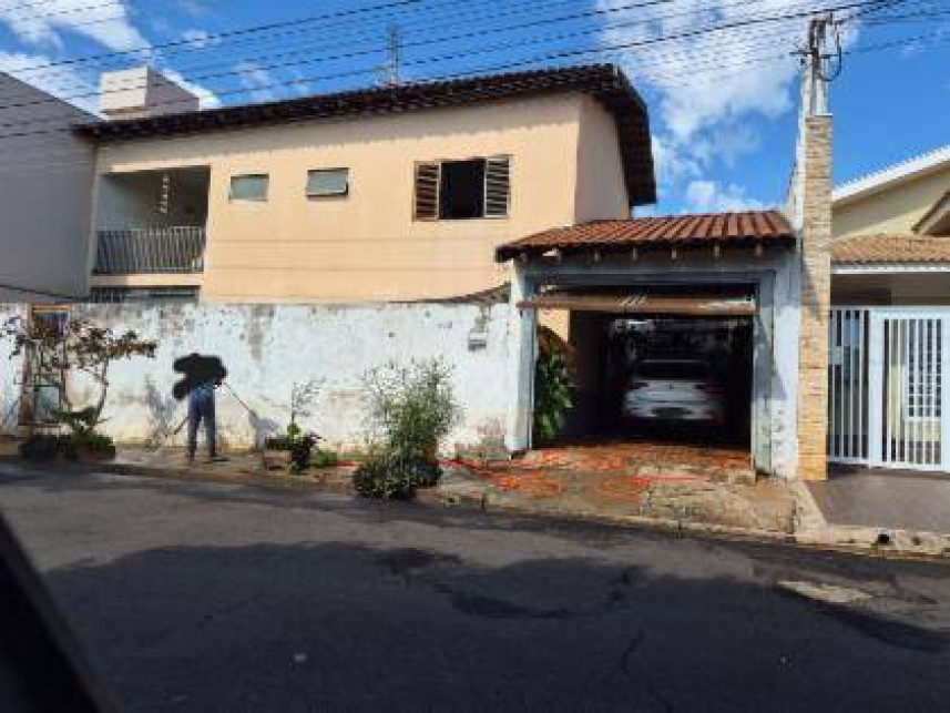 Casa com 3 quartos no Vila Rodrigues (foto 2 de 13)