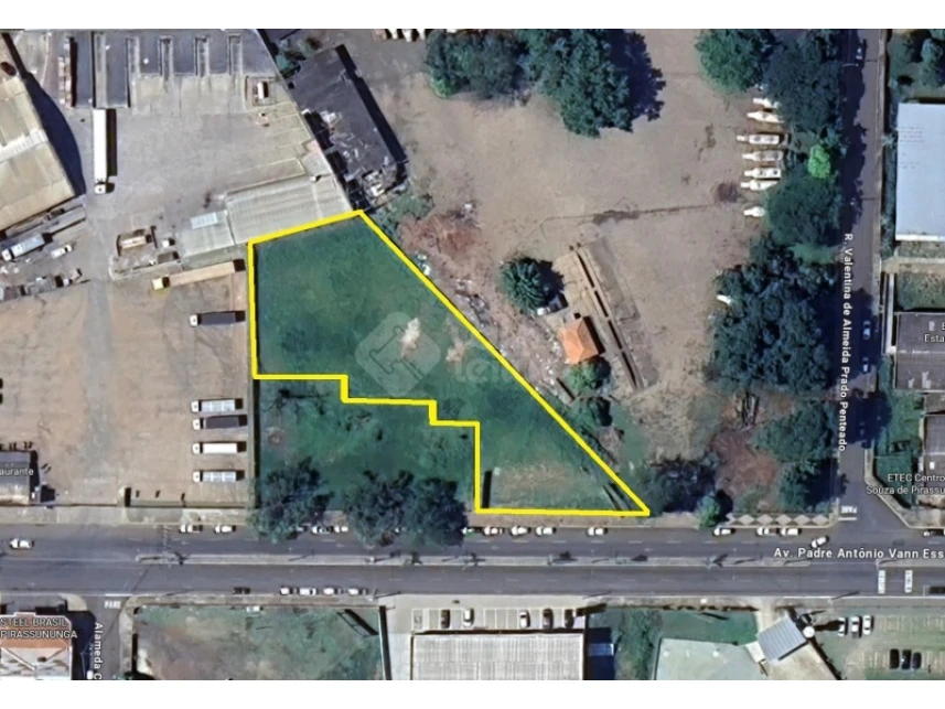Terreno em leilão em Centro, Pirassununga/SP a partir de R$ 1.187.050 (Ref. 8892EA) | Lance Rápido