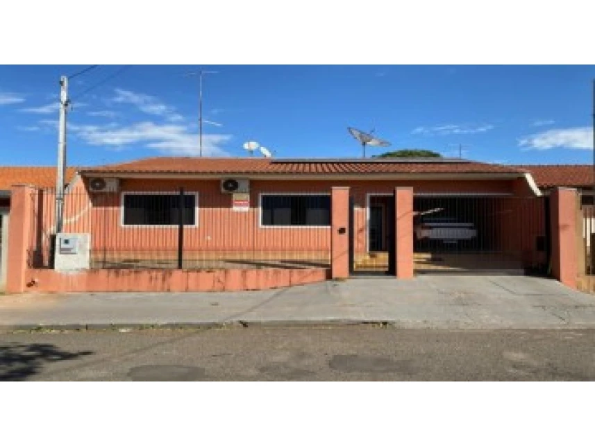 Casa em leilão em Mandaguari/PR a partir de R$ 326.000 | Lance Rápido