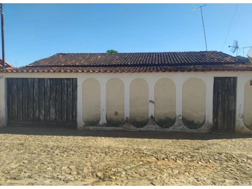 Casa em leilão em Centro, Grao Mogol/MG a partir de R$ 84.240 (Ref. 09447D) | Lance Rápido