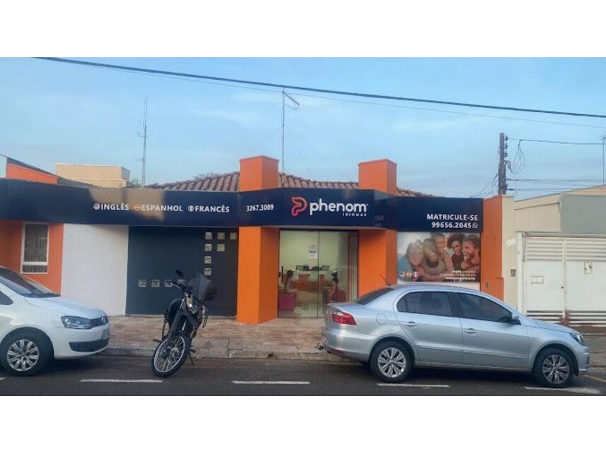 Prédio no Centro em Guapiaçu/SP — foto 1